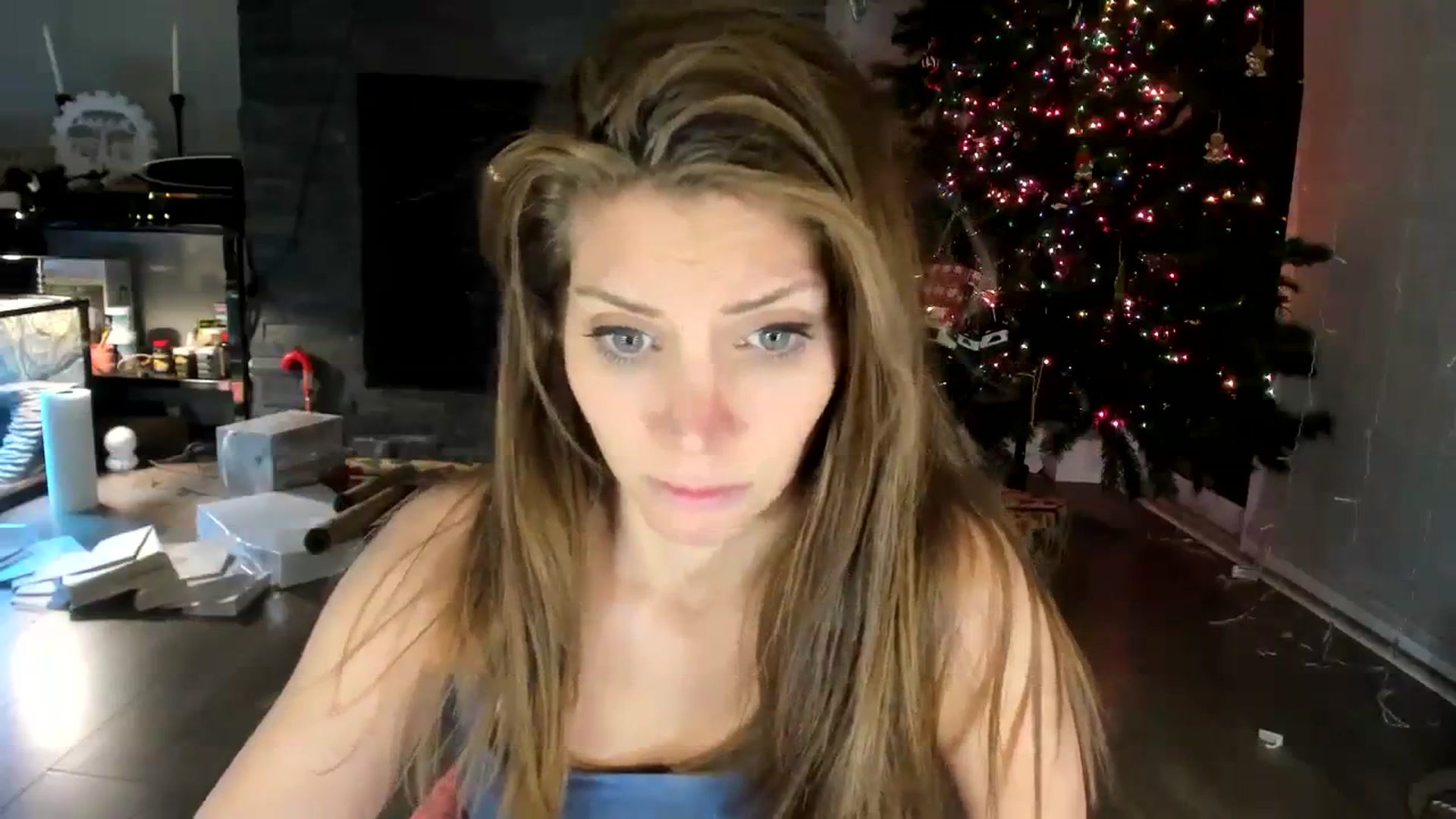 Gallery image thumbnail from Laurel's myfreecams stream on, 12/08/2023, 08:18 image 8 of 20