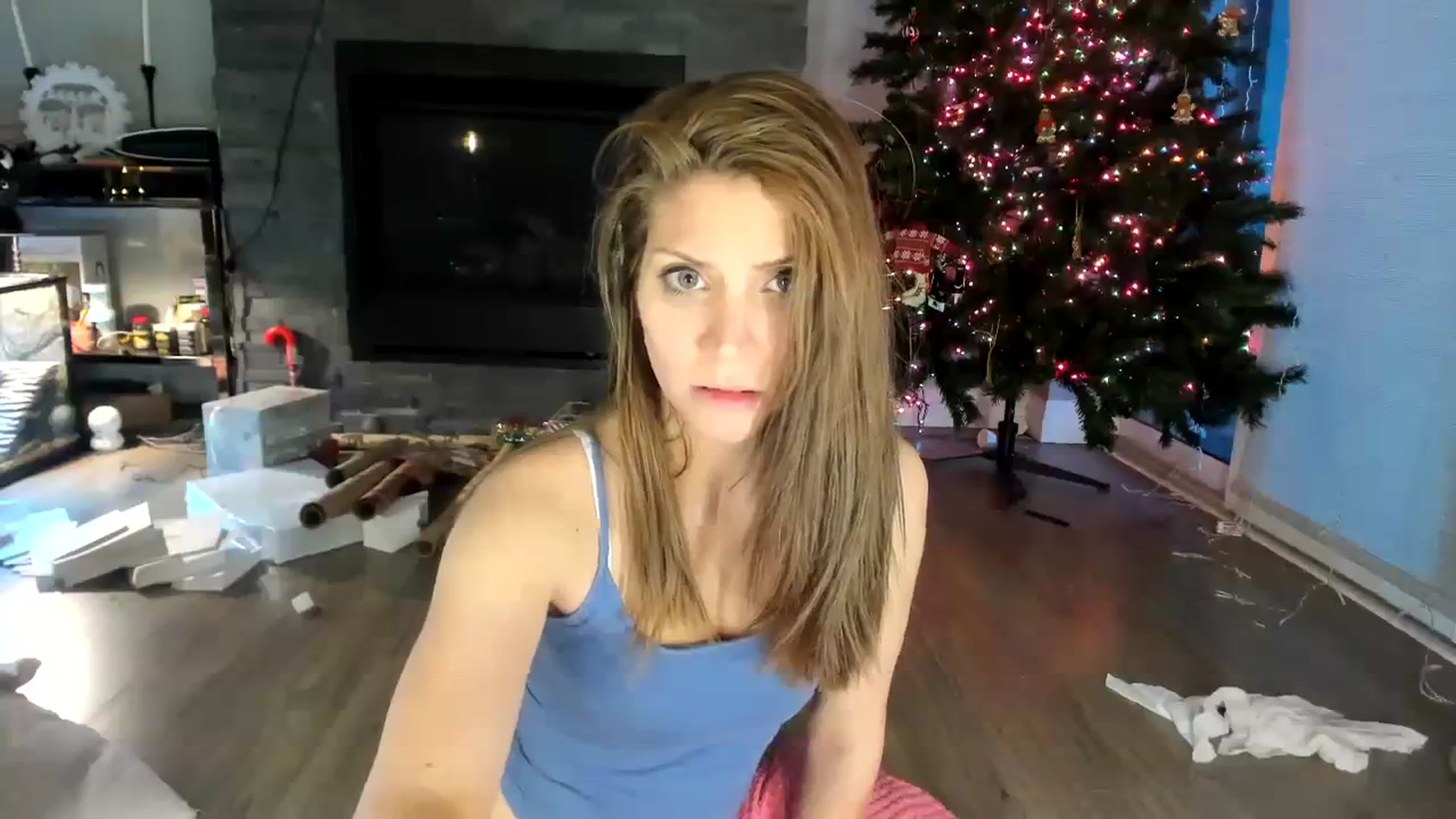 Gallery image thumbnail from Laurel's myfreecams stream on, 12/08/2023, 12:51 image 15 of 20