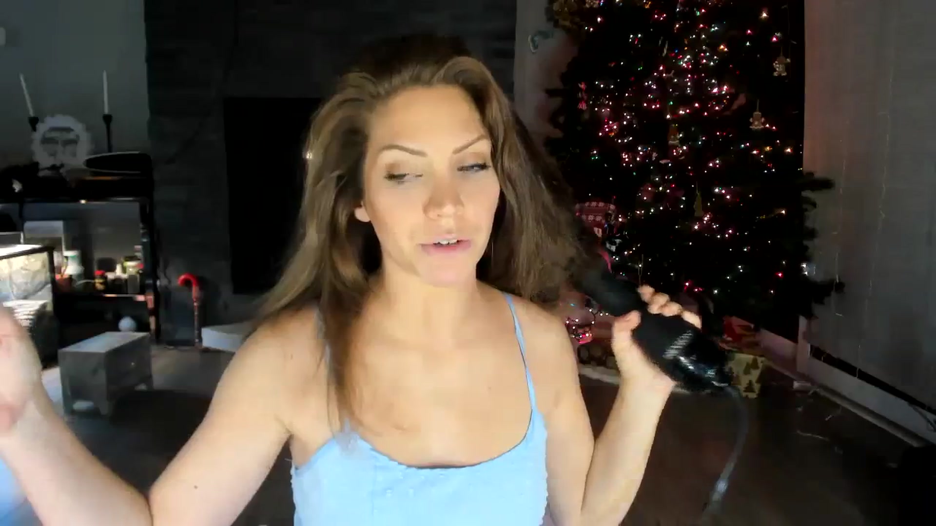 Gallery image thumbnail from Laurel's myfreecams stream on, 12/12/2023, 03:06 image 20 of 20