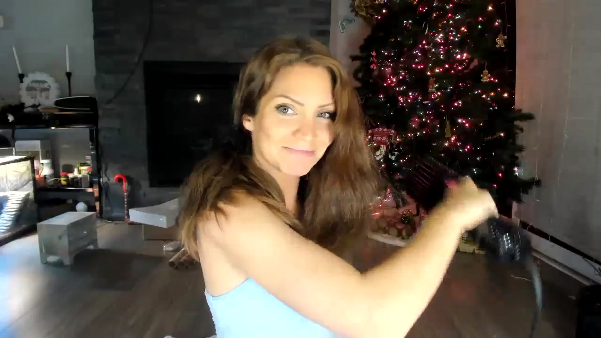 Gallery image thumbnail from Laurel's myfreecams stream on, 12/12/2023, 03:06 image 13 of 20