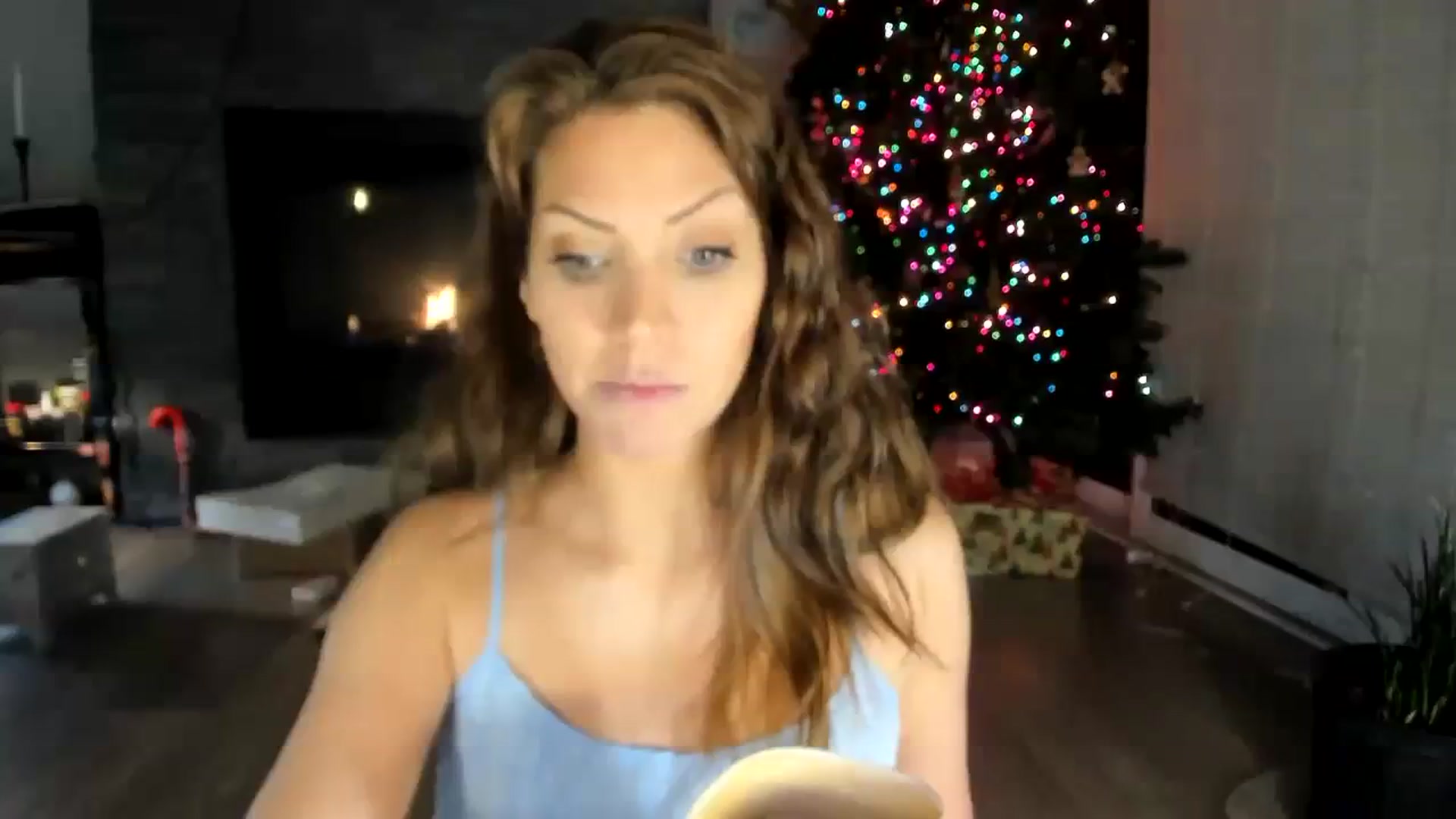 Gallery image thumbnail from Laurel's myfreecams stream on, 12/12/2023, 05:48 image 20 of 20