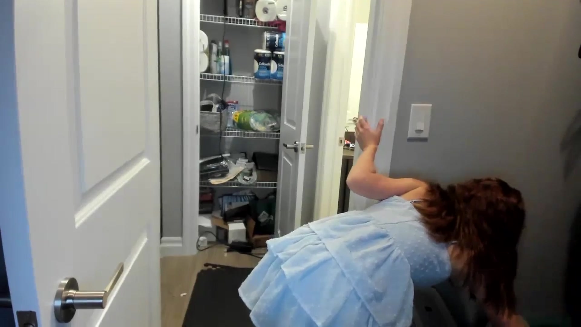 Gallery image thumbnail from Laurel's myfreecams stream on, 12/12/2023, 06:16 image 16 of 20