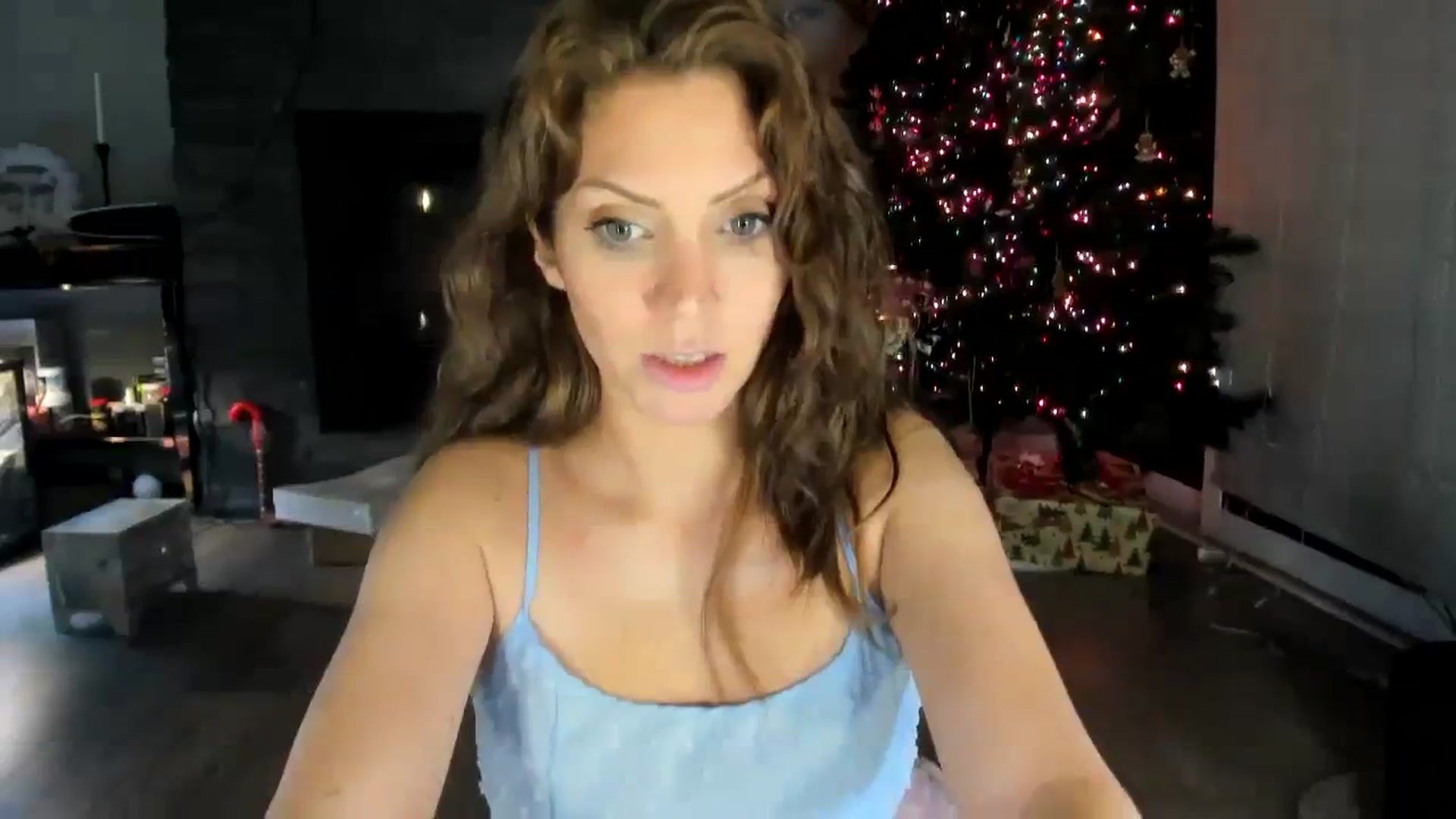 Gallery image thumbnail from Laurel's myfreecams stream on, 12/12/2023, 07:22 image 13 of 20