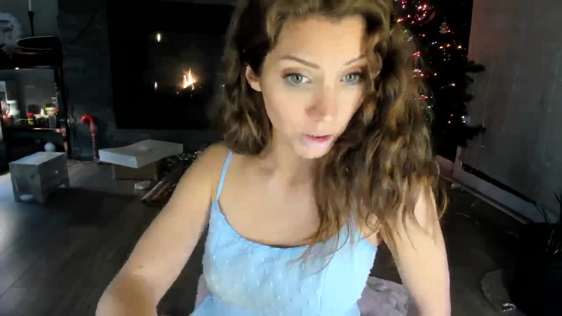 Gallery image thumbnail from Laurel's myfreecams stream on, 12/12/2023, 07:41 image 12 of 20