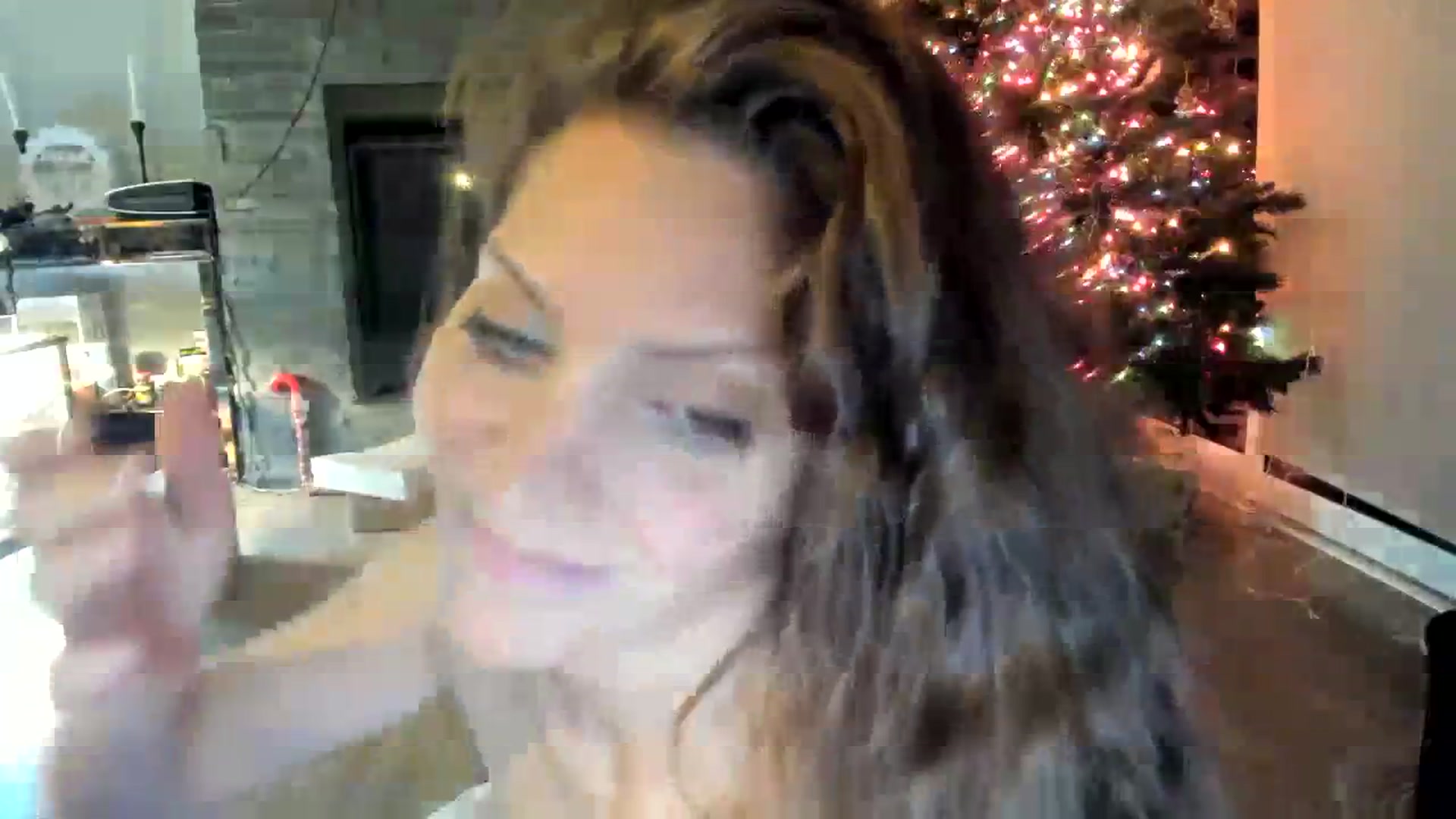 Gallery image thumbnail from Laurel's myfreecams stream on, 12/12/2023, 10:11 image 19 of 20