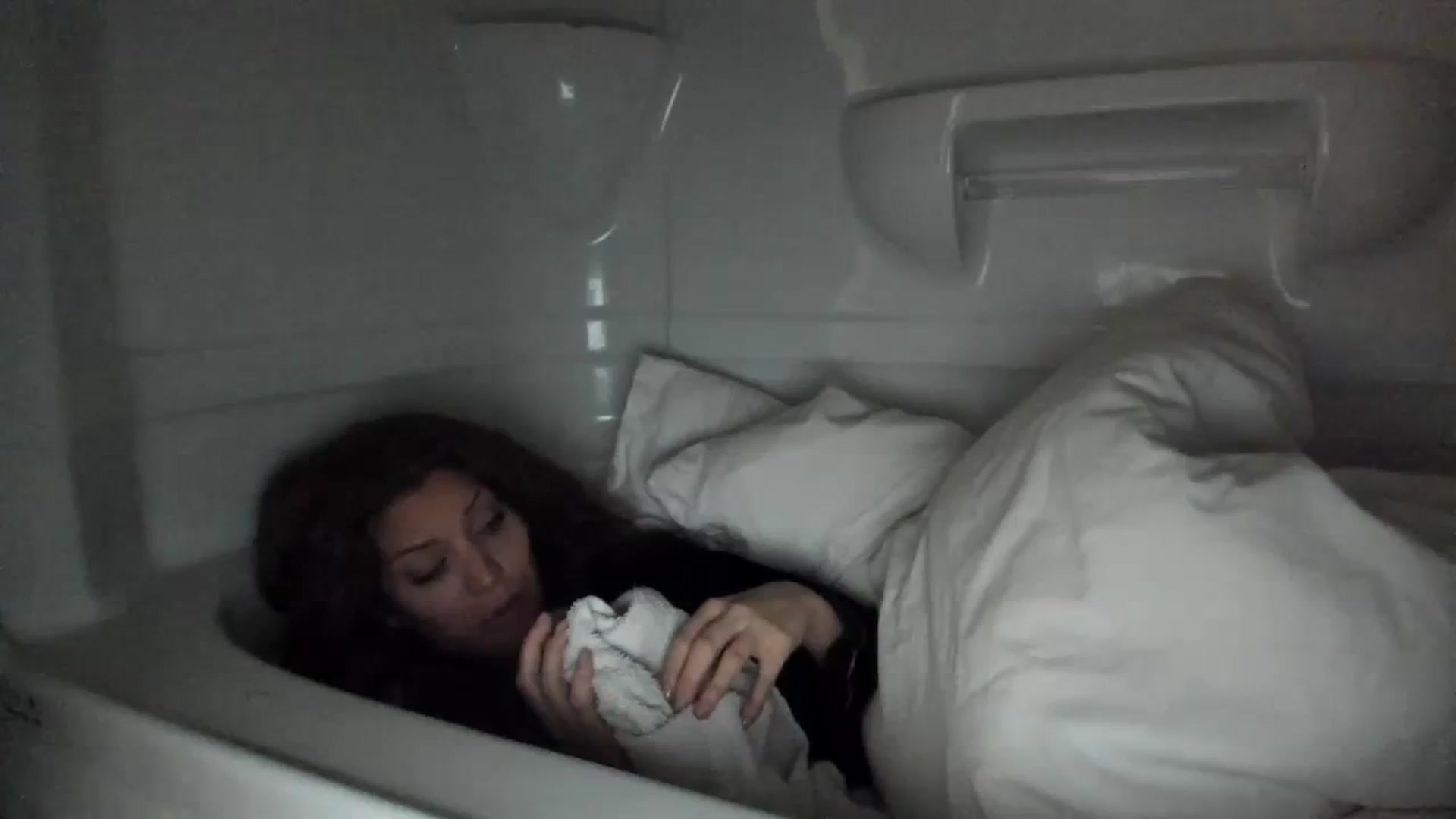 Gallery image thumbnail from Laurel's myfreecams stream on, 12/12/2023, 10:57 image 16 of 20
