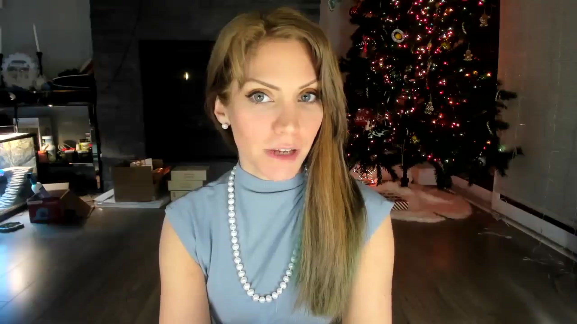Gallery image thumbnail from Laurel's myfreecams stream on, 12/30/2023, 01:22 image 16 of 20