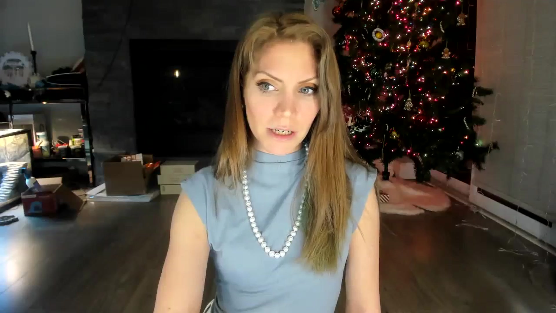 Gallery image thumbnail from Laurel's myfreecams stream on, 12/30/2023, 01:22 image 5 of 20