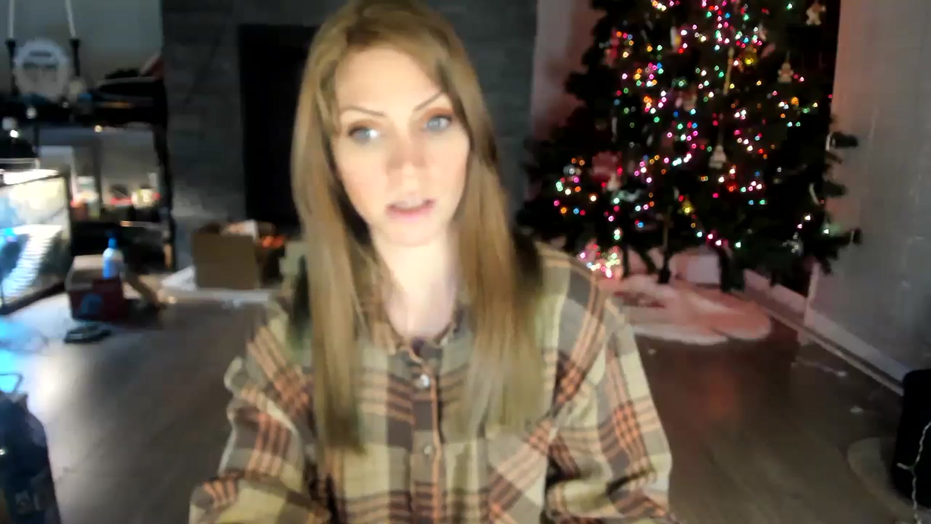Gallery image thumbnail from Laurel's myfreecams stream on, 12/31/2023, 02:14 image 13 of 20