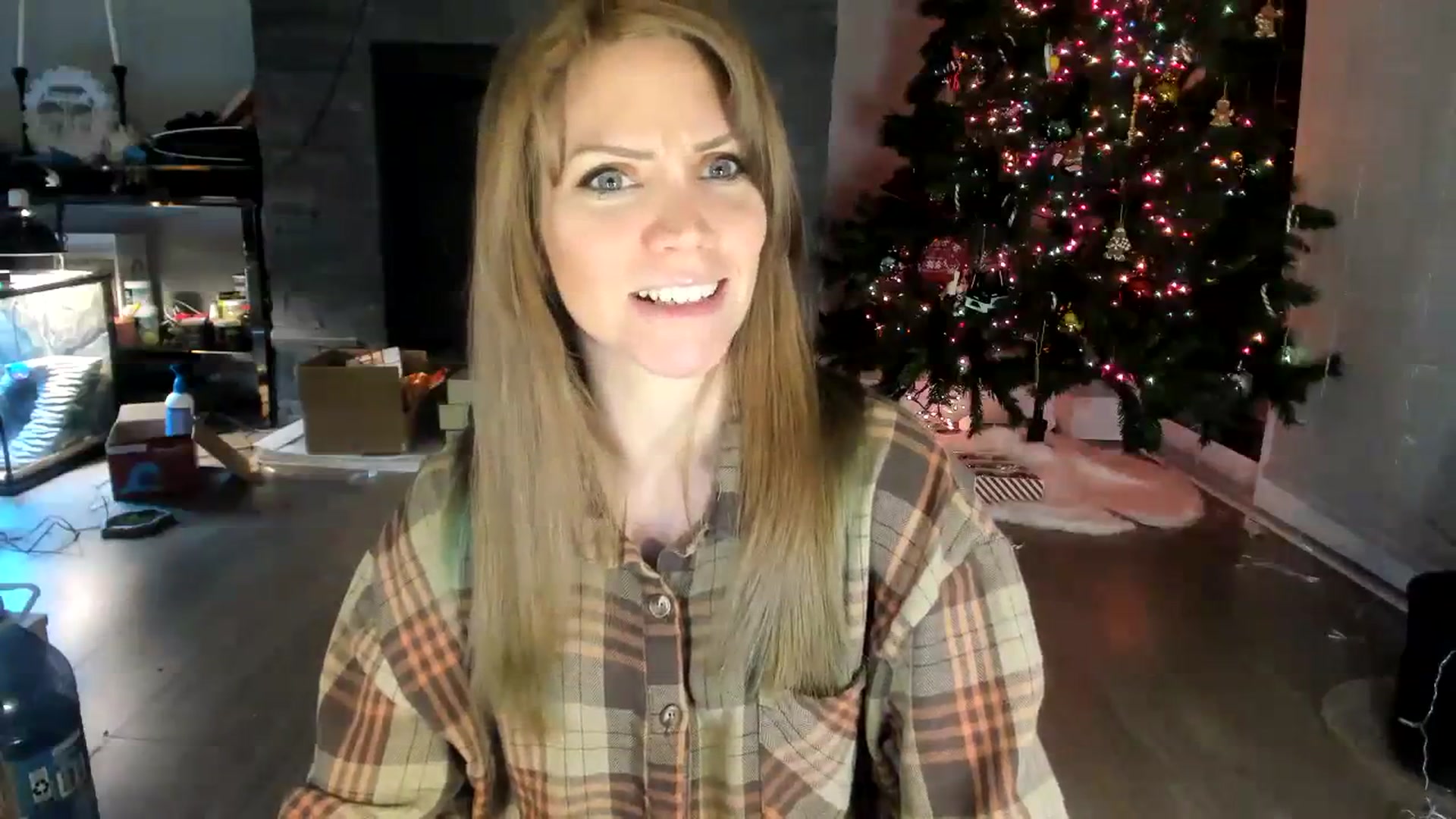 Gallery image thumbnail from Laurel's myfreecams stream on, 12/31/2023, 02:14 image 18 of 20