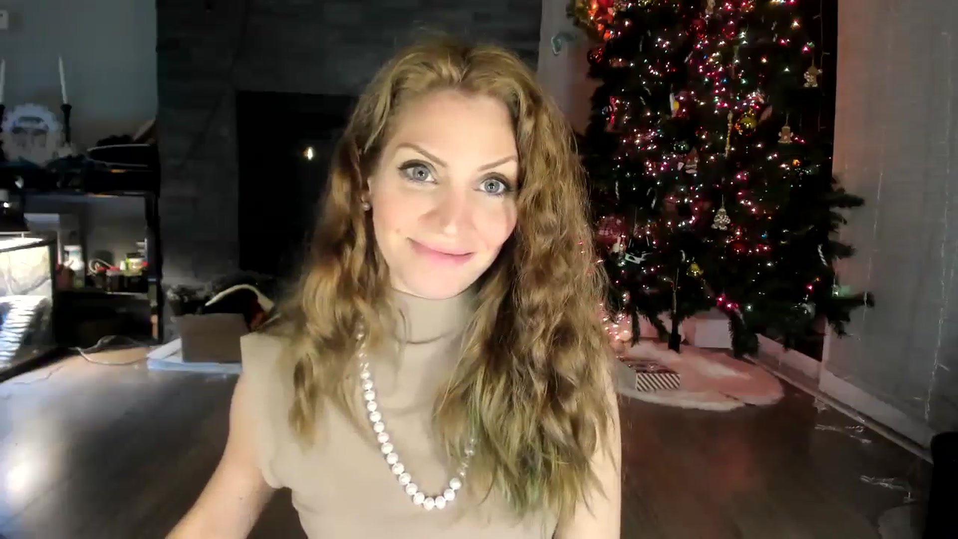 Gallery image thumbnail from Laurel's myfreecams stream on, 01/03/2024, 03:22 image 19 of 20