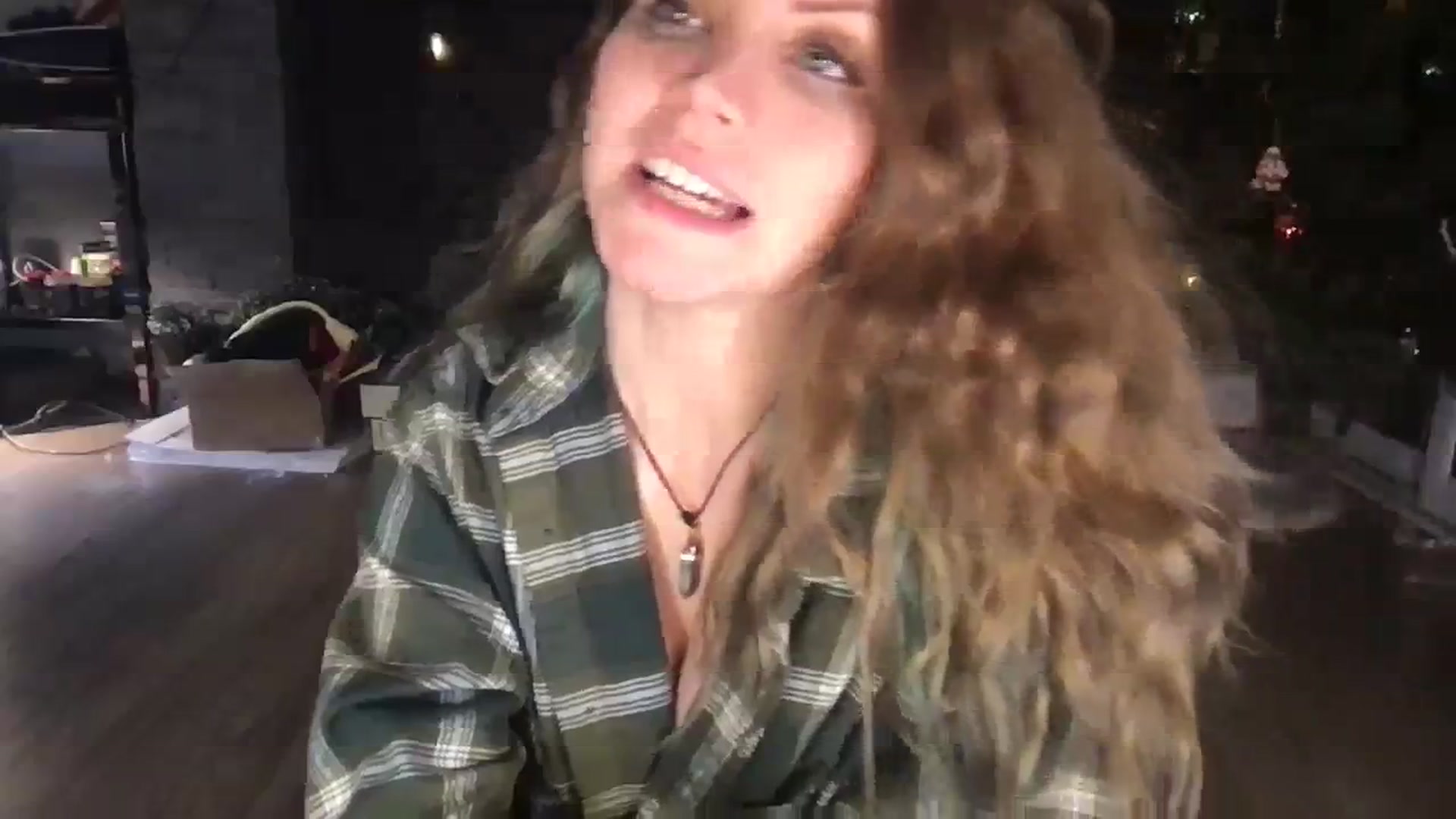 Gallery image thumbnail from Laurel's myfreecams stream on, 01/03/2024, 08:30 image 19 of 20