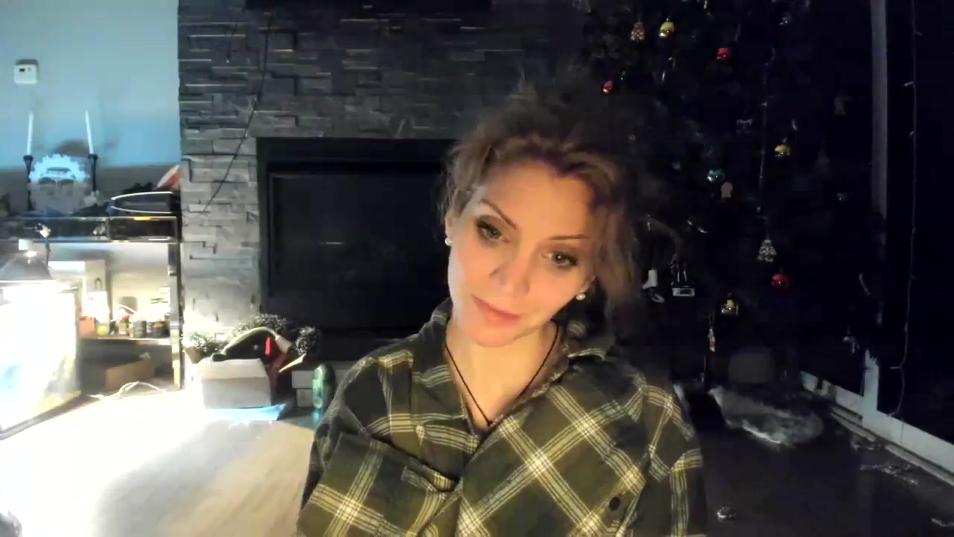 Gallery image thumbnail from Laurel's myfreecams stream on, 01/03/2024, 09:20 image 20 of 20