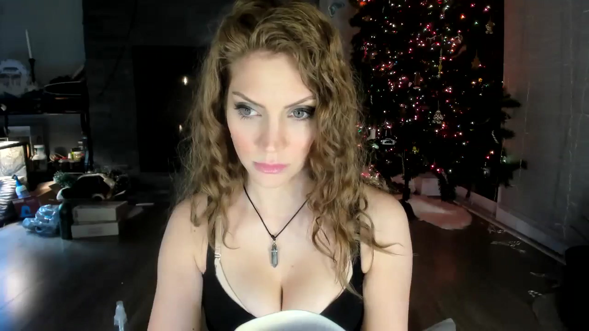 Gallery image thumbnail from Laurel's myfreecams stream on, 01/05/2024, 04:06 image 2 of 20