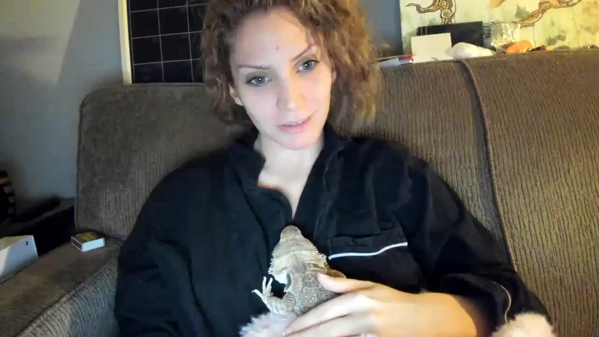 Gallery image thumbnail from Laurel's myfreecams stream on, 01/06/2024, 08:50 image 20 of 20