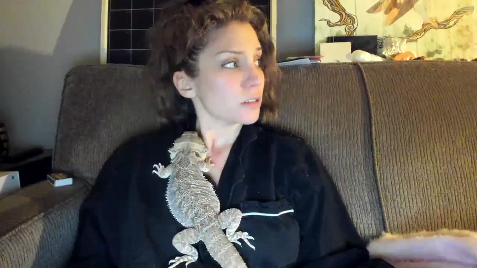 Gallery image thumbnail from Laurel's myfreecams stream on, 01/06/2024, 09:36 image 16 of 20
