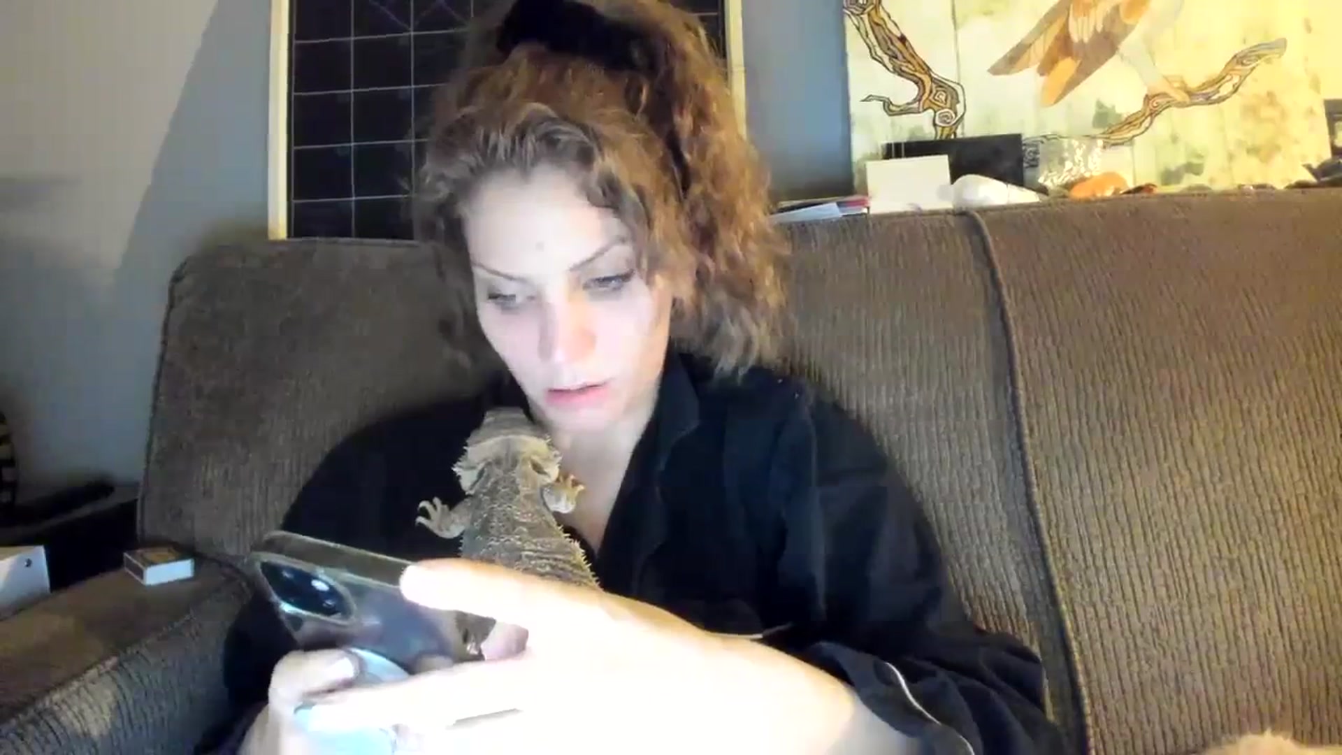 Gallery image thumbnail from Laurel's myfreecams stream on, 01/06/2024, 09:36 image 6 of 20