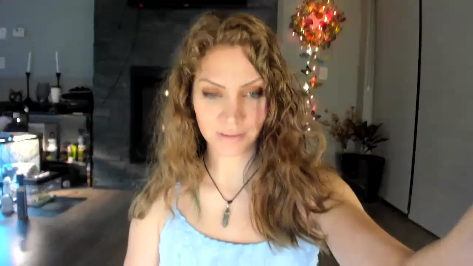 Gallery image thumbnail from Laurel's myfreecams stream on, 01/09/2024, 03:45 image 16 of 20