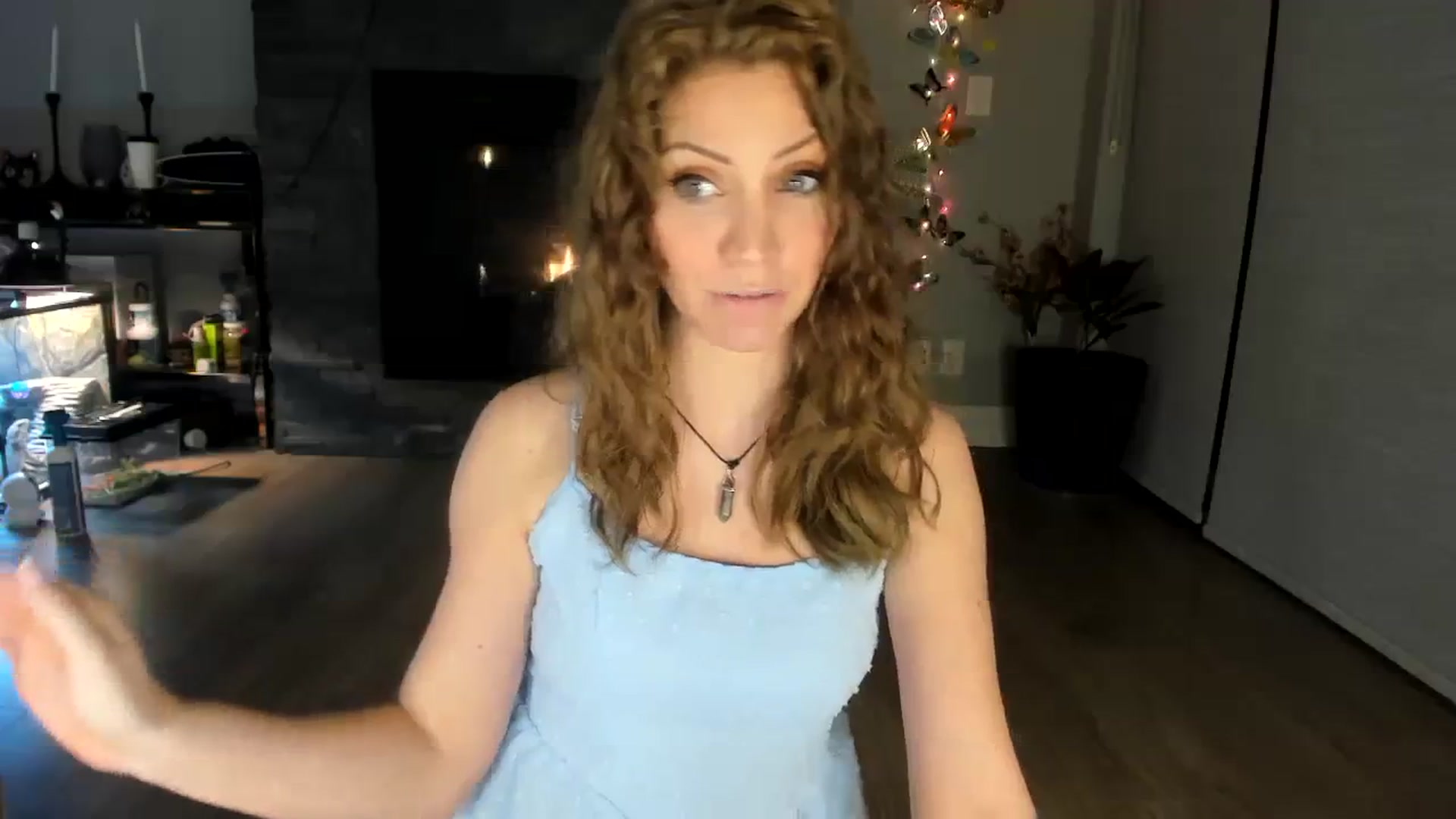 Gallery image thumbnail from Laurel's myfreecams stream on, 01/09/2024, 03:45 image 2 of 20