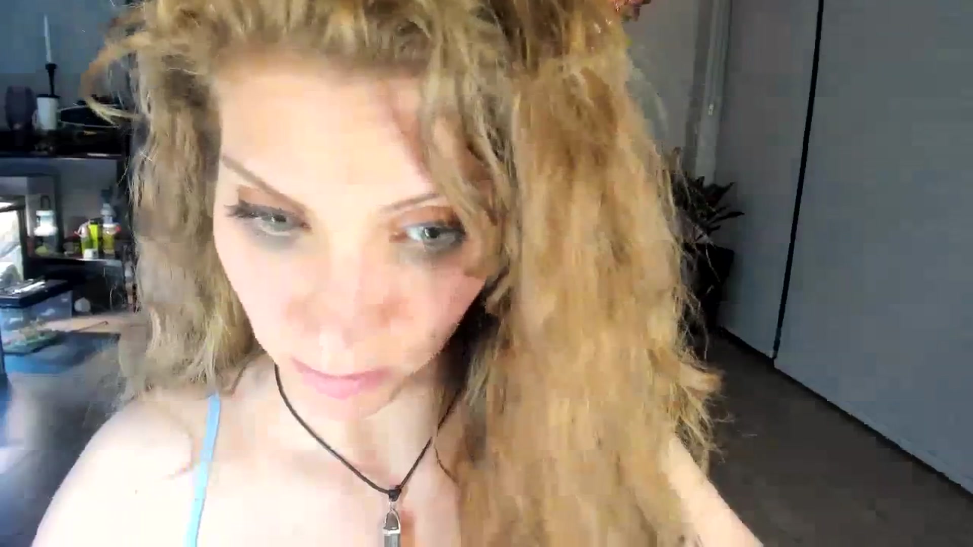 Gallery image thumbnail from Laurel's myfreecams stream on, 01/09/2024, 08:48 image 17 of 20