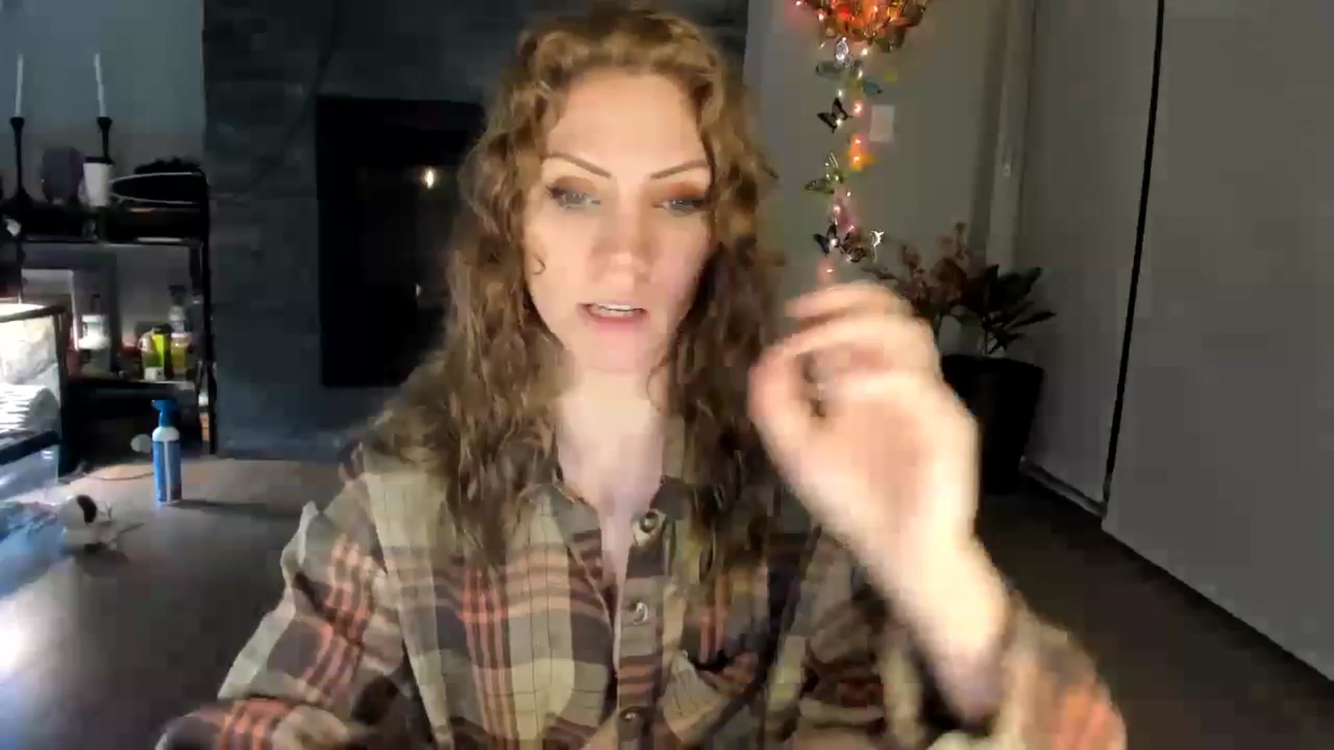 Gallery image thumbnail from Laurel's myfreecams stream on, 01/10/2024, 03:23 image 7 of 20