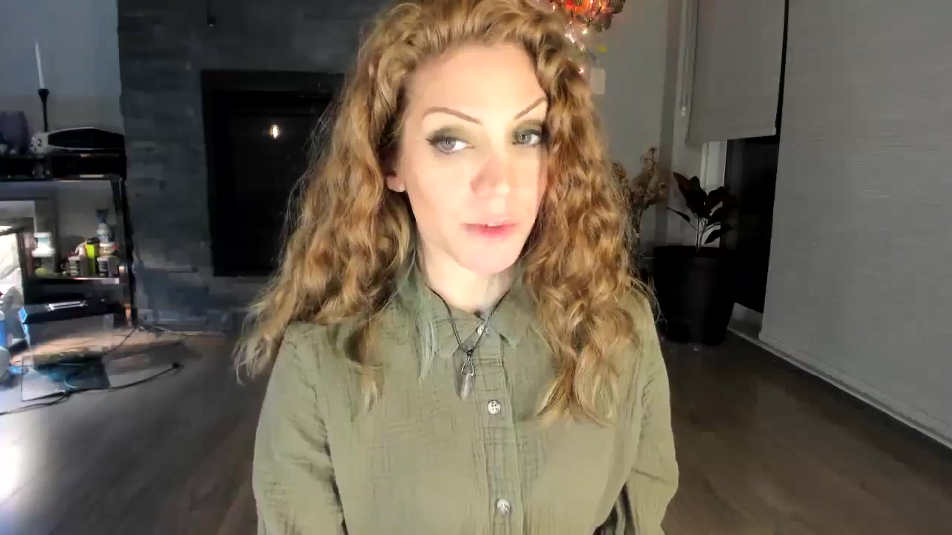 Gallery image thumbnail from Laurel's myfreecams stream on, 01/12/2024, 06:53 image 15 of 20