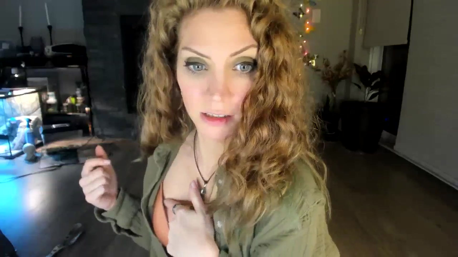 Gallery image thumbnail from Laurel's myfreecams stream on, 01/12/2024, 09:56 image 15 of 20