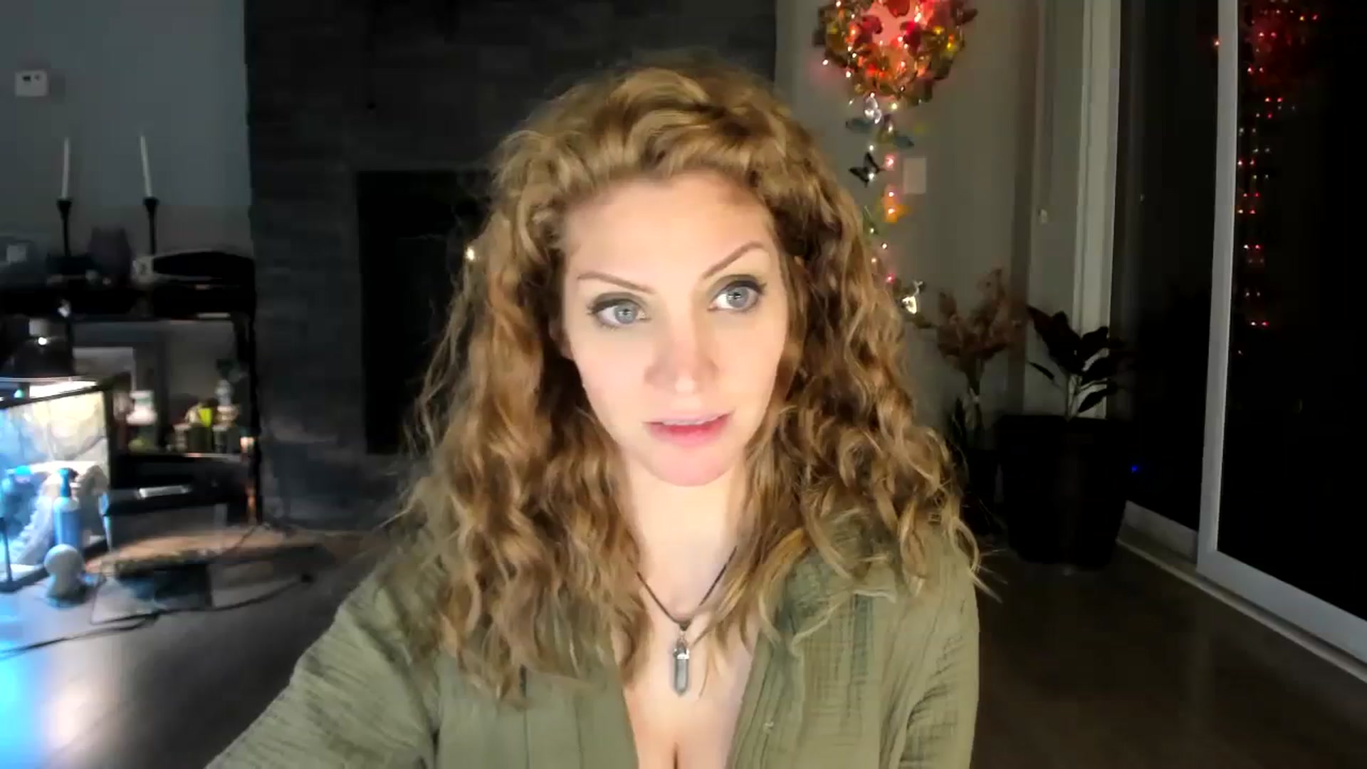 Gallery image thumbnail from Laurel's myfreecams stream on, 01/12/2024, 12:01 image 17 of 20