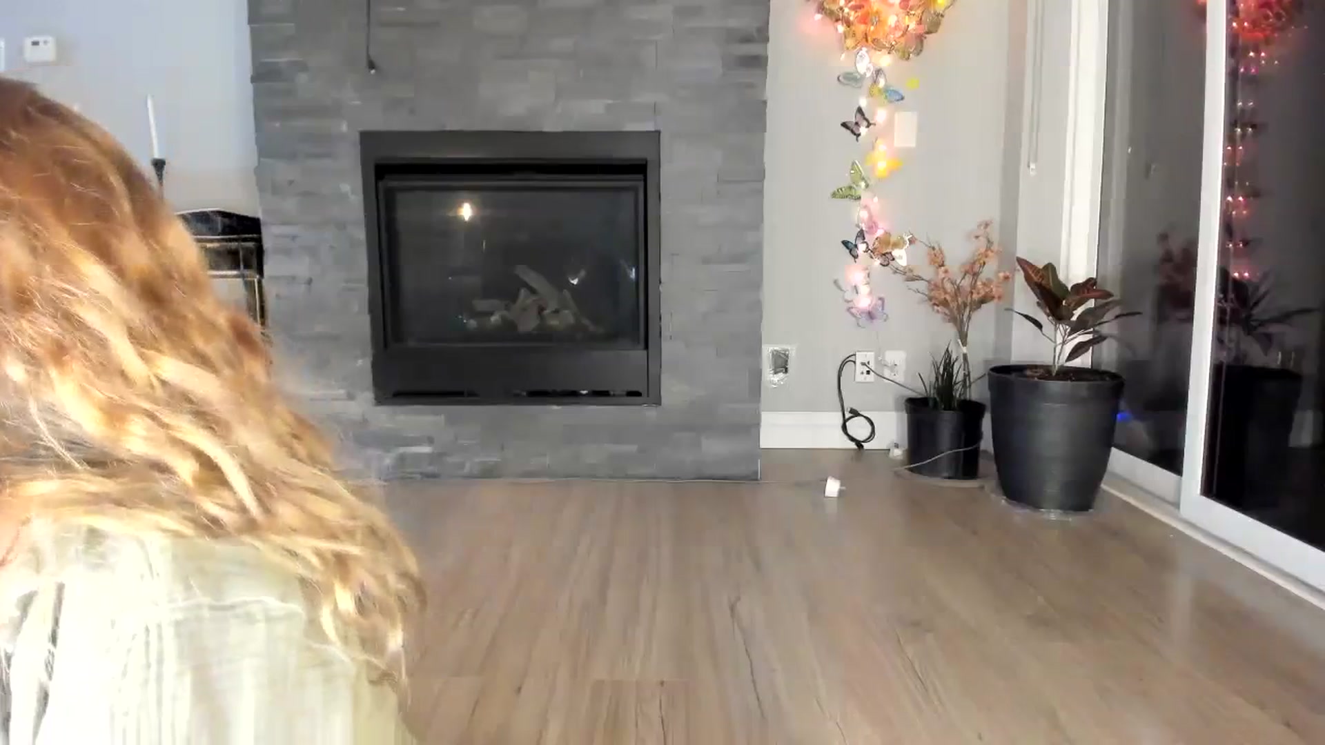 Gallery image thumbnail from Laurel's myfreecams stream on, 01/12/2024, 14:01 image 2 of 20