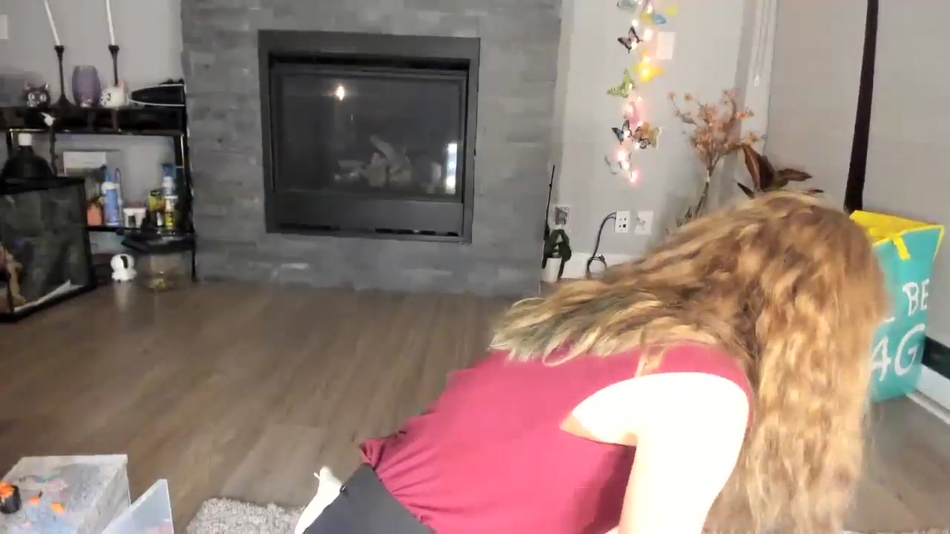 Gallery image thumbnail from Laurel's myfreecams stream on, 01/20/2024, 07:52 image 10 of 20
