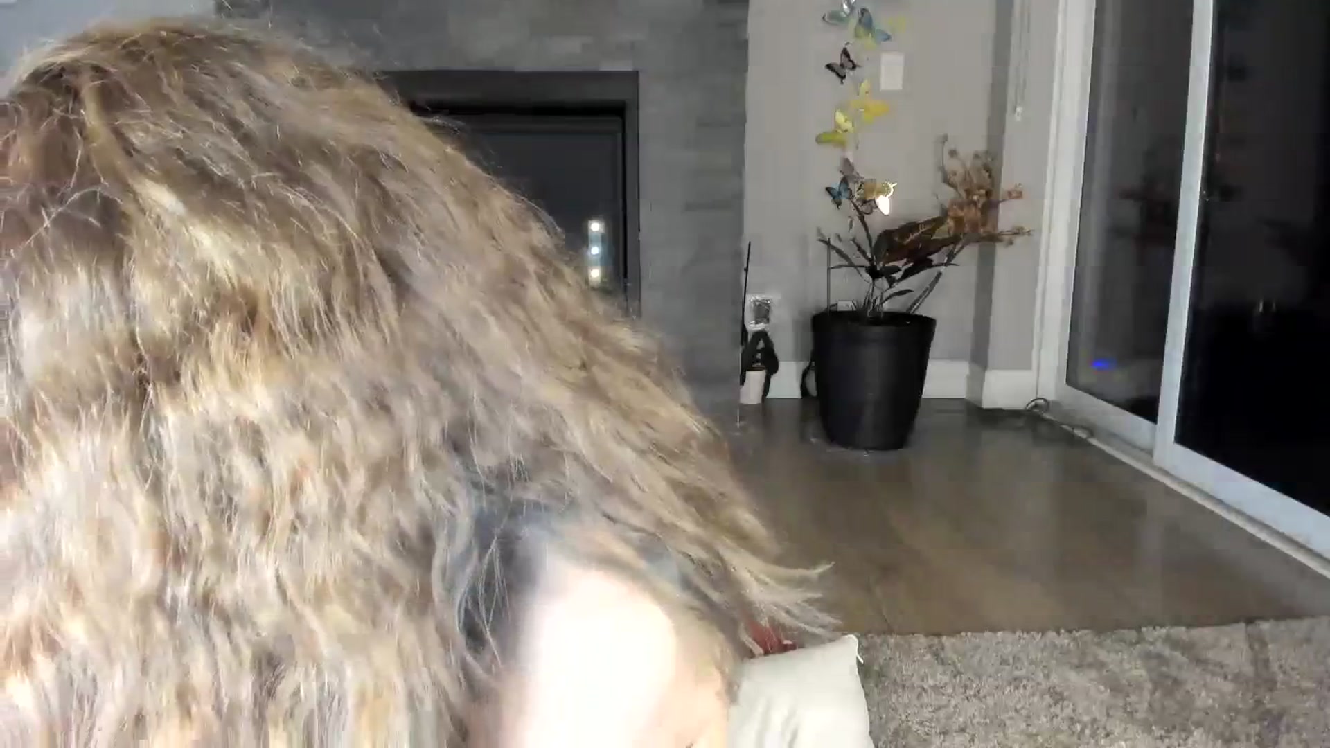 Gallery image thumbnail from Laurel's myfreecams stream on, 01/26/2024, 06:55 image 16 of 20