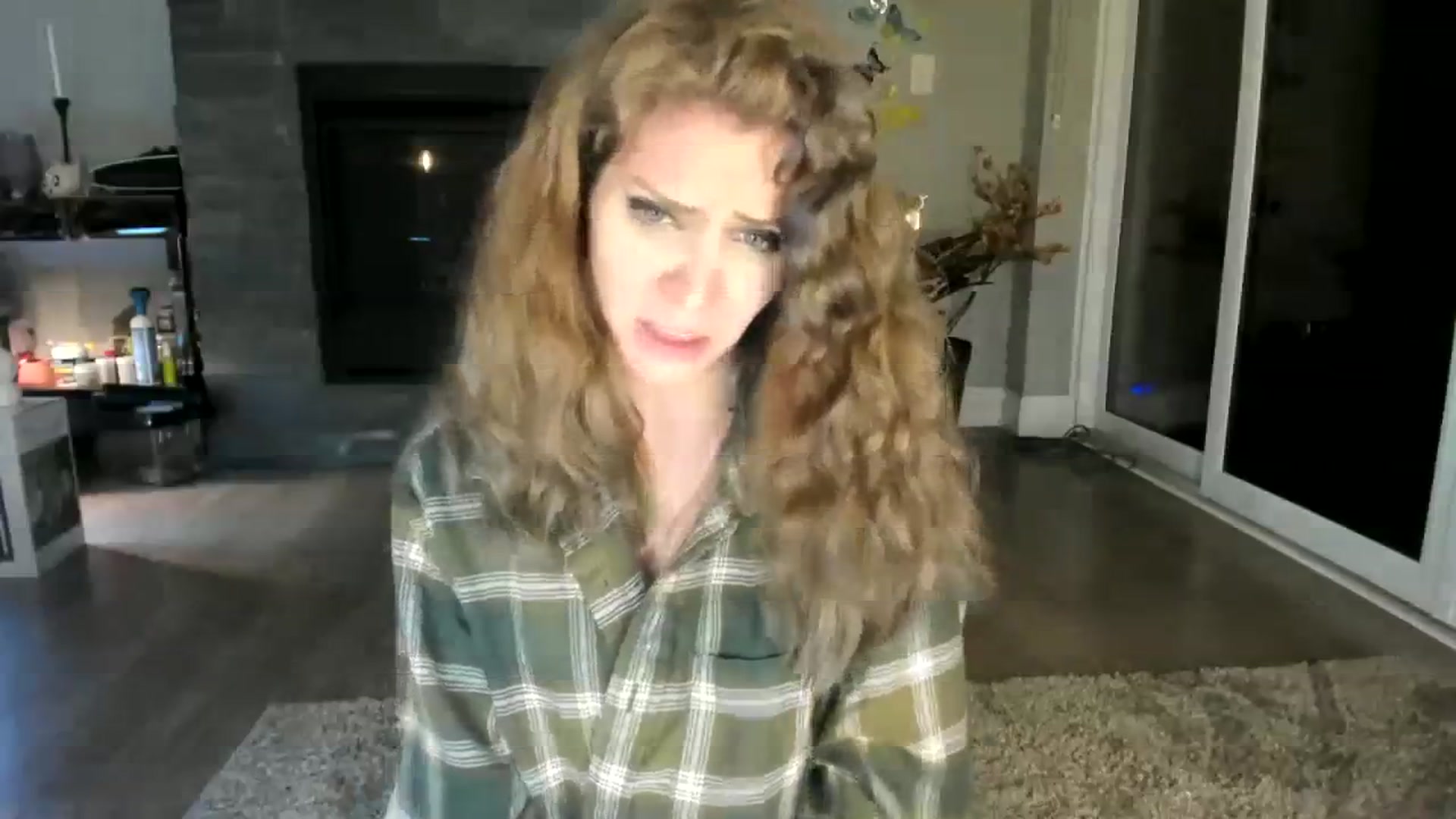 Gallery image thumbnail from Laurel's myfreecams stream on, 01/26/2024, 07:41 image 5 of 20