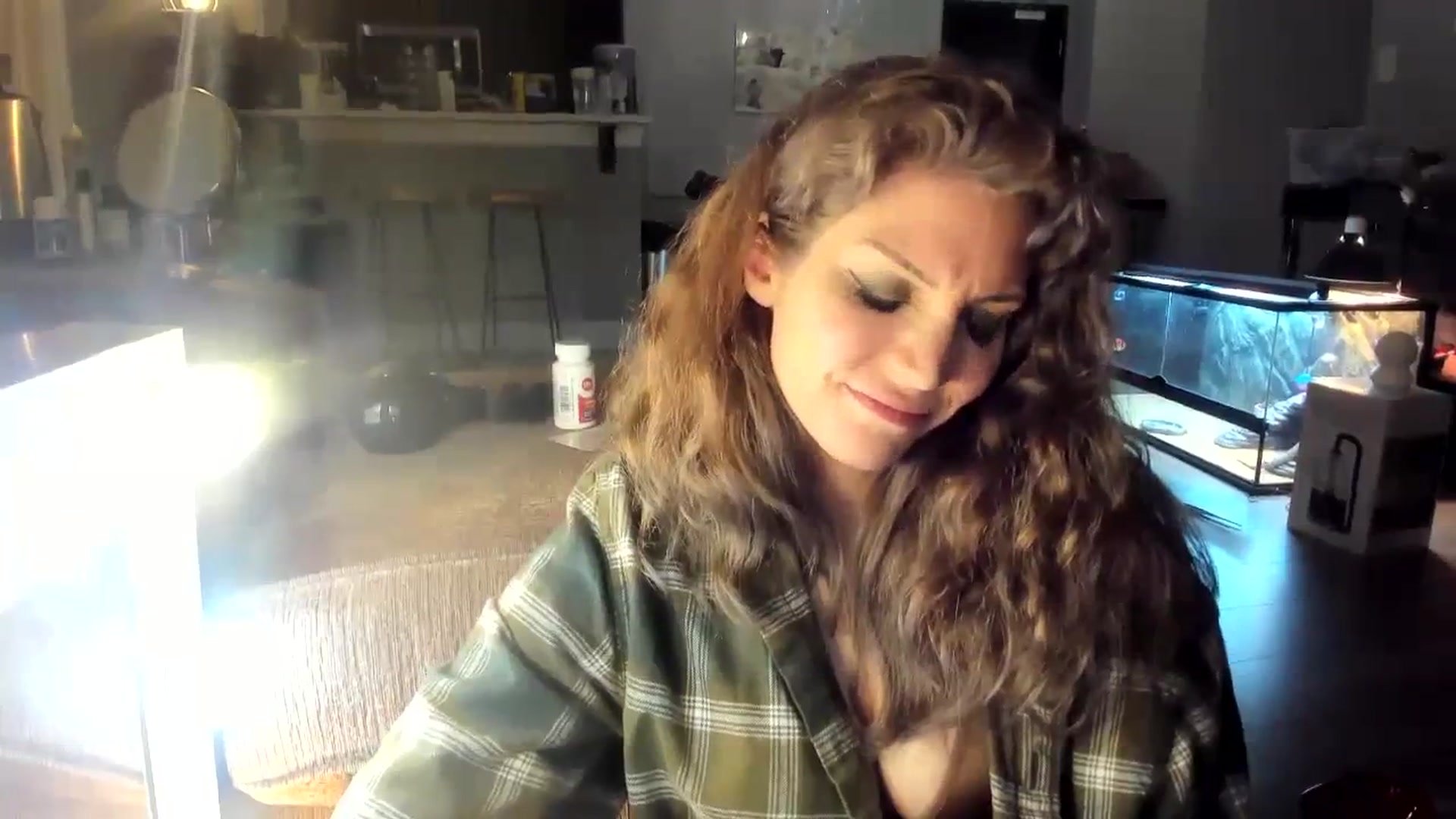 Gallery image thumbnail from Laurel's myfreecams stream on, 01/26/2024, 08:01 image 20 of 20