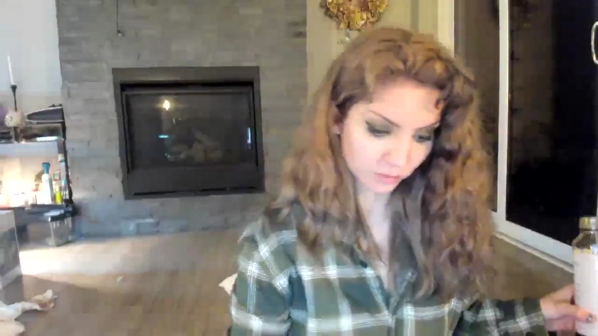 Gallery image thumbnail from Laurel's myfreecams stream on, 01/26/2024, 09:57 image 9 of 20