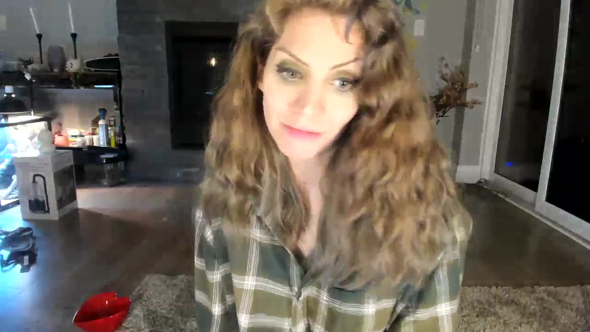 Gallery image thumbnail from Laurel's myfreecams stream on, 01/26/2024, 09:57 image 5 of 20