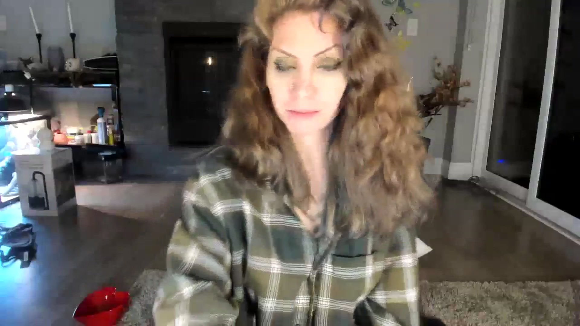 Gallery image thumbnail from Laurel's myfreecams stream on, 01/26/2024, 09:57 image 2 of 20