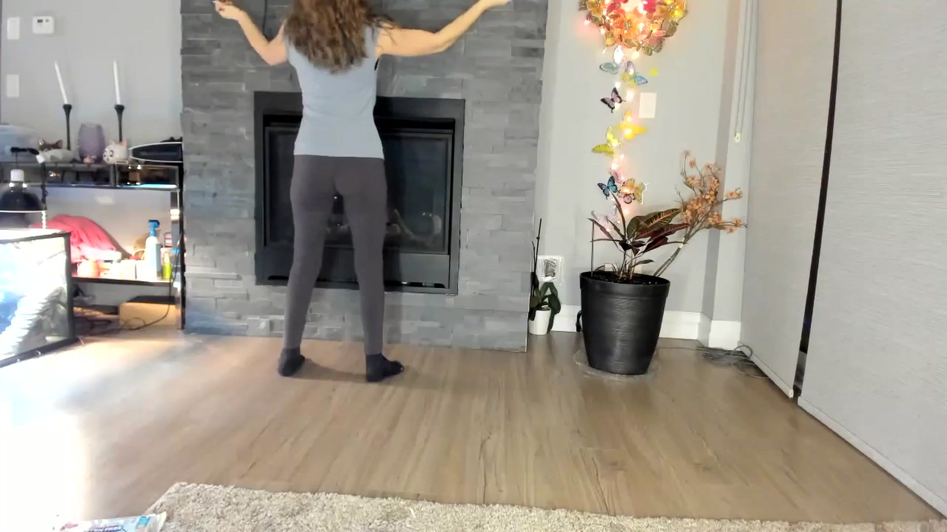 Gallery image thumbnail from Laurel's myfreecams stream on, 01/29/2024, 02:53 image 13 of 20