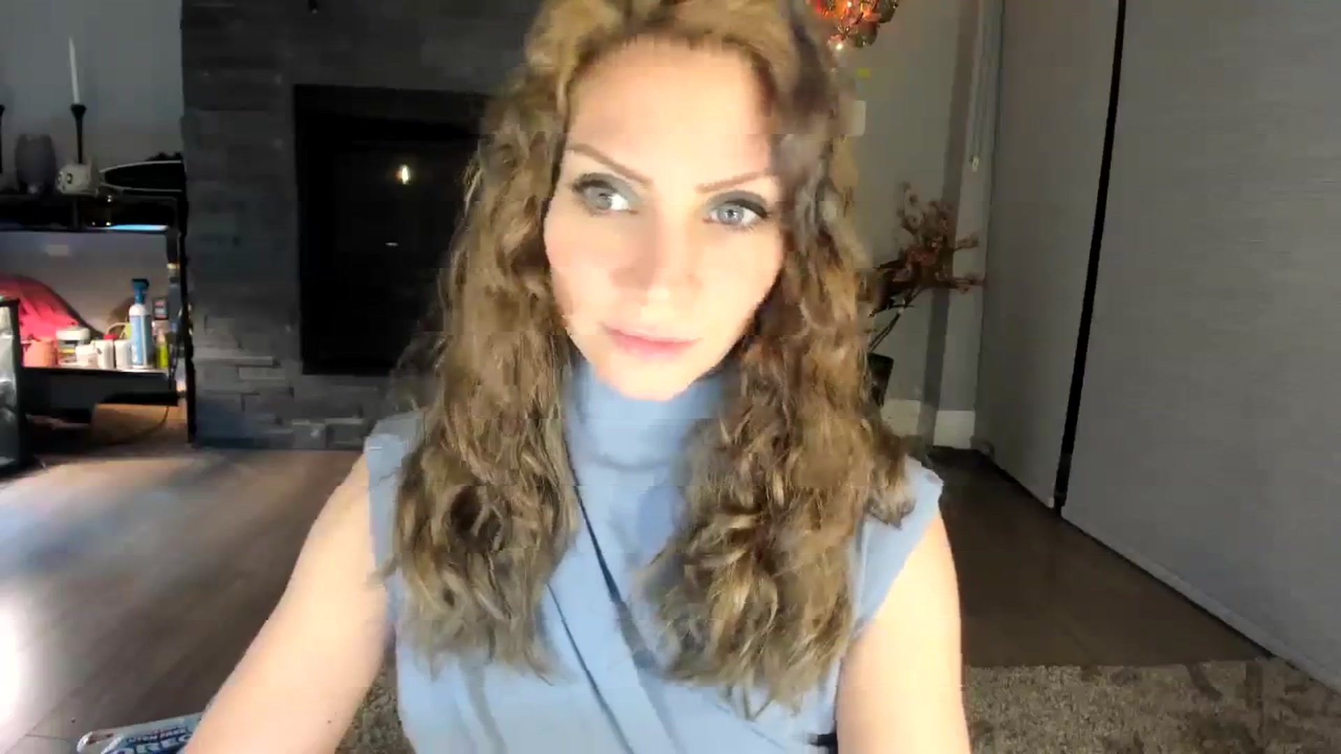 Gallery image thumbnail from Laurel's myfreecams stream on, 01/29/2024, 02:53 image 2 of 20