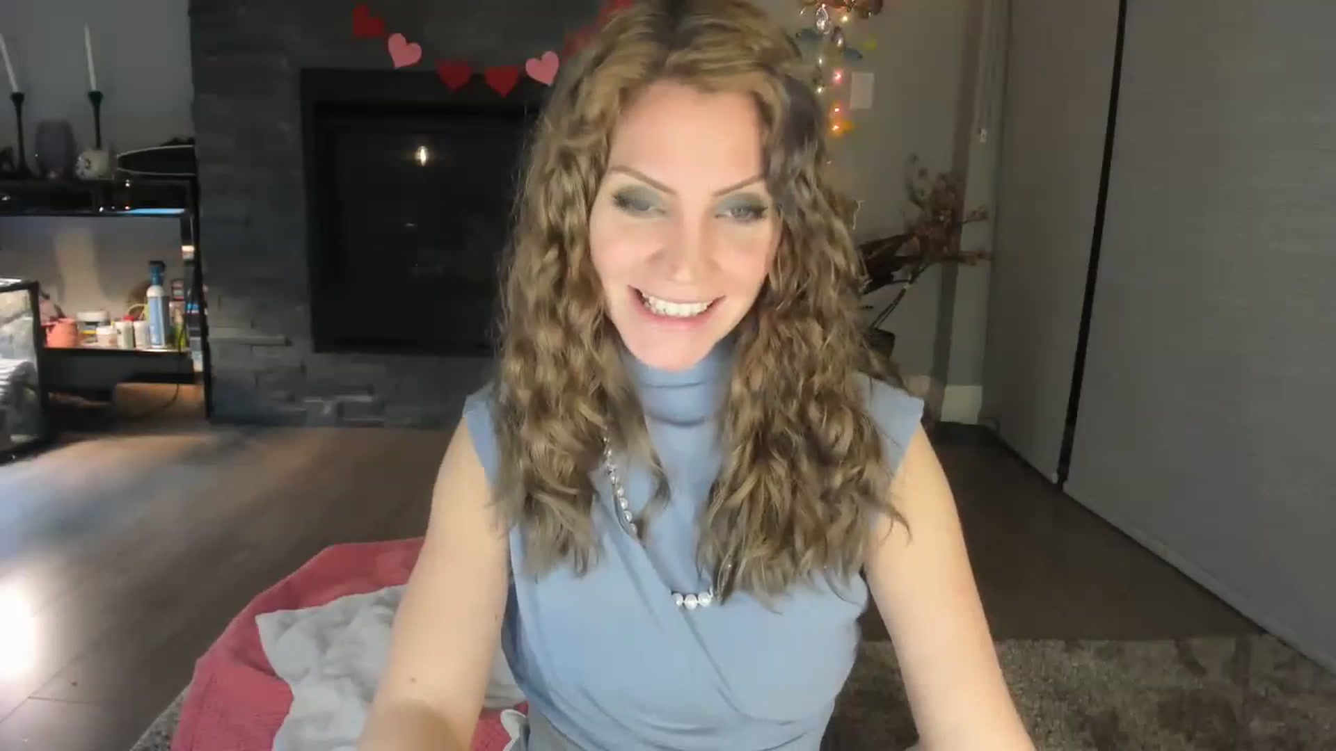 Gallery image thumbnail from Laurel's myfreecams stream on, 01/29/2024, 04:00 image 18 of 20