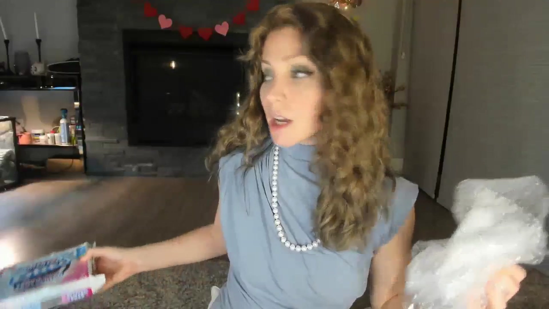 Gallery image thumbnail from Laurel's myfreecams stream on, 01/29/2024, 04:16 image 18 of 20