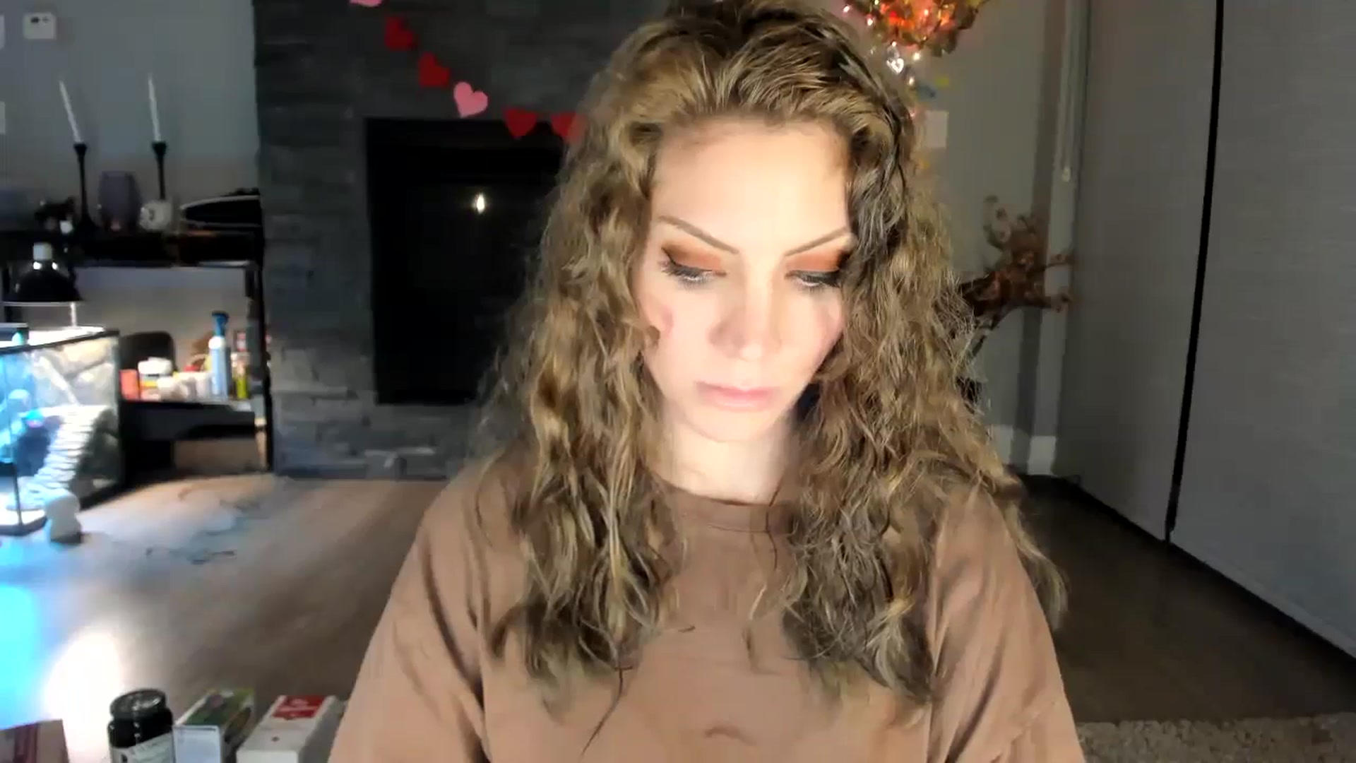 Gallery image thumbnail from Laurel's myfreecams stream on, 01/30/2024, 03:24 image 14 of 20