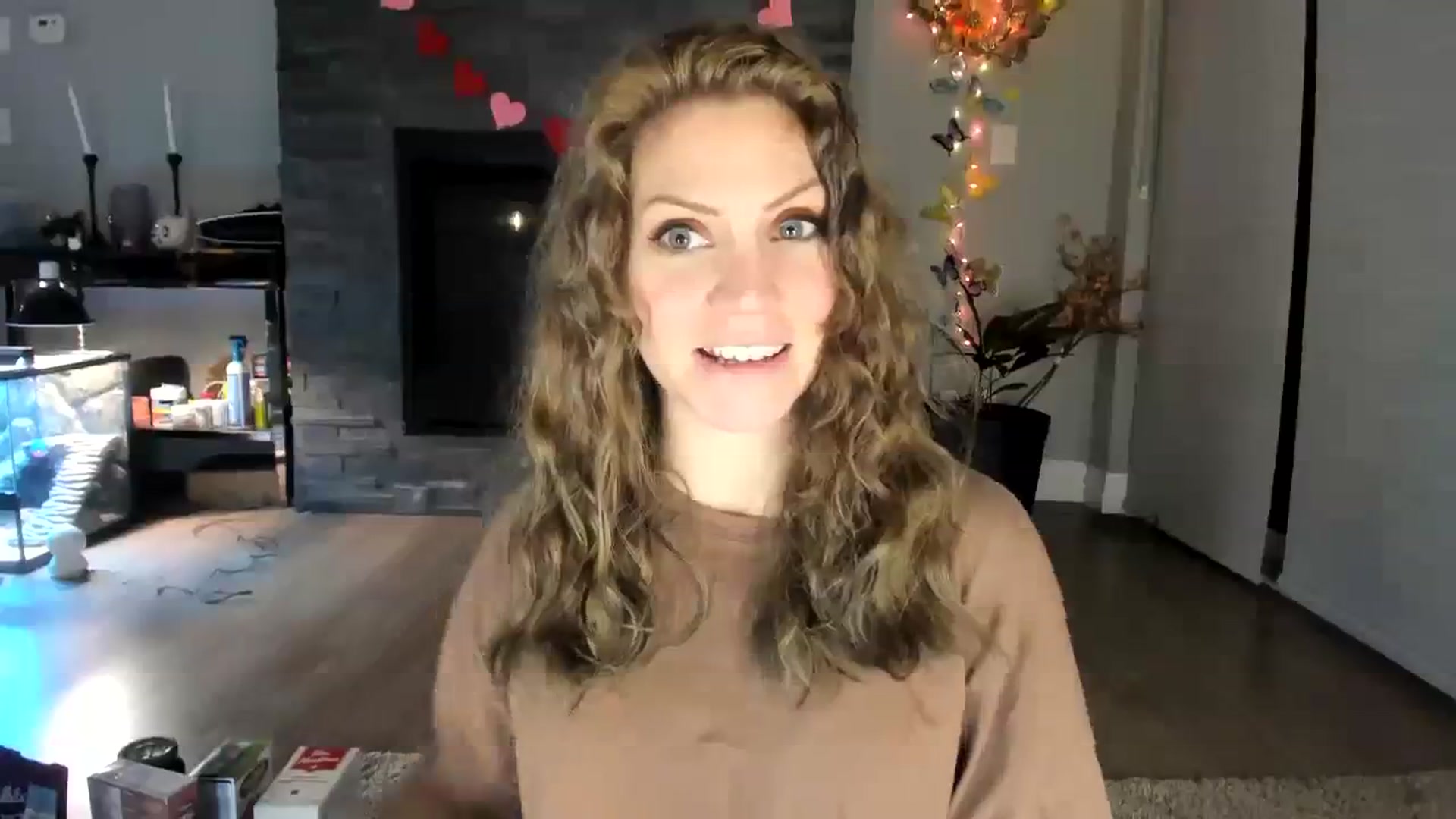 Gallery image thumbnail from Laurel's myfreecams stream on, 01/30/2024, 03:24 image 17 of 20