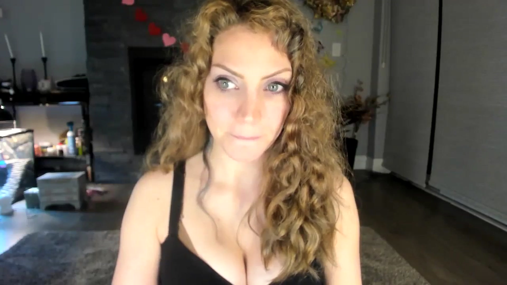 Gallery image thumbnail from Laurel's myfreecams stream on, 02/02/2024, 05:40 image 3 of 20