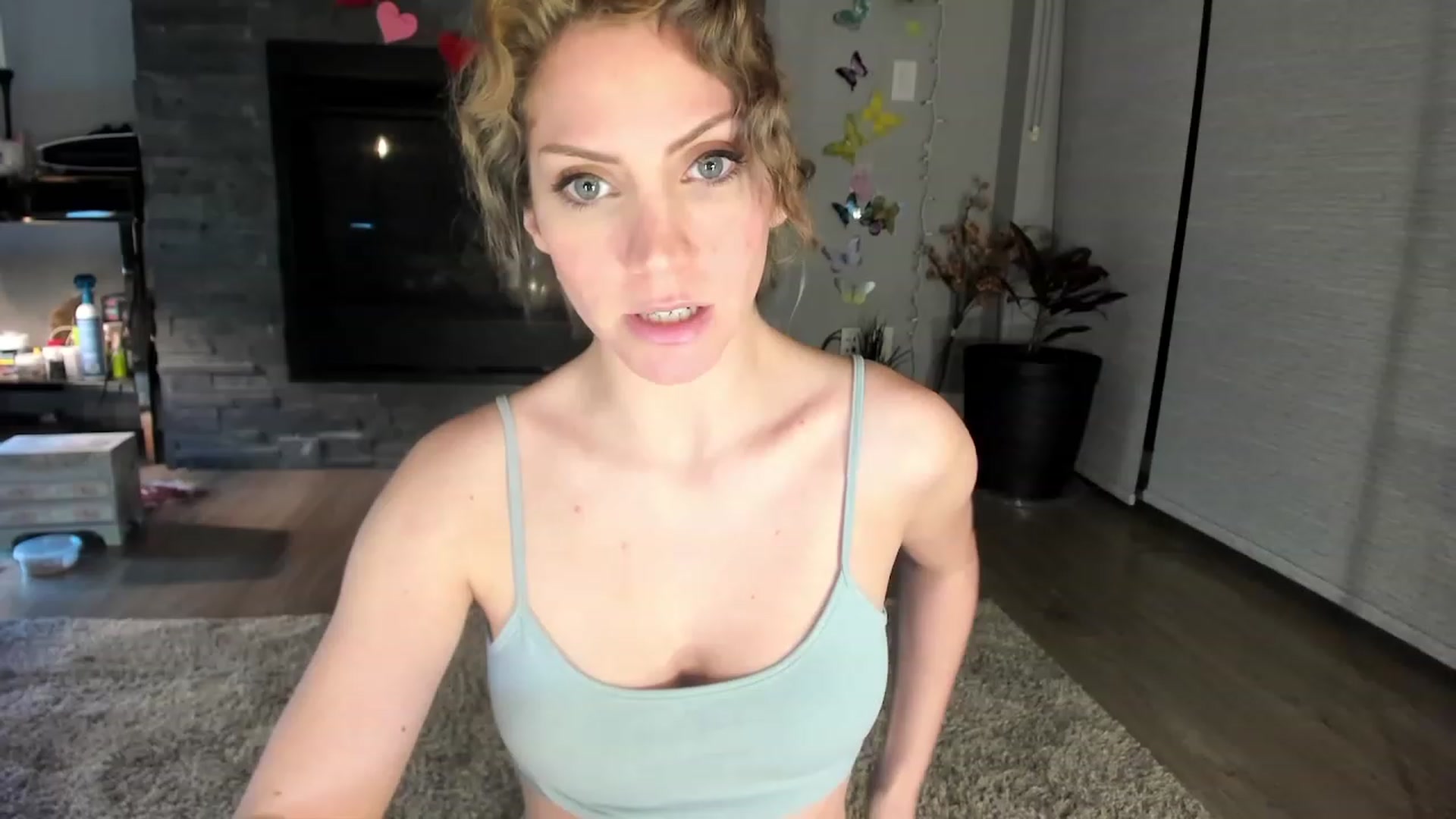 Gallery image thumbnail from Laurel's myfreecams stream on, 02/03/2024, 05:29 image 8 of 20