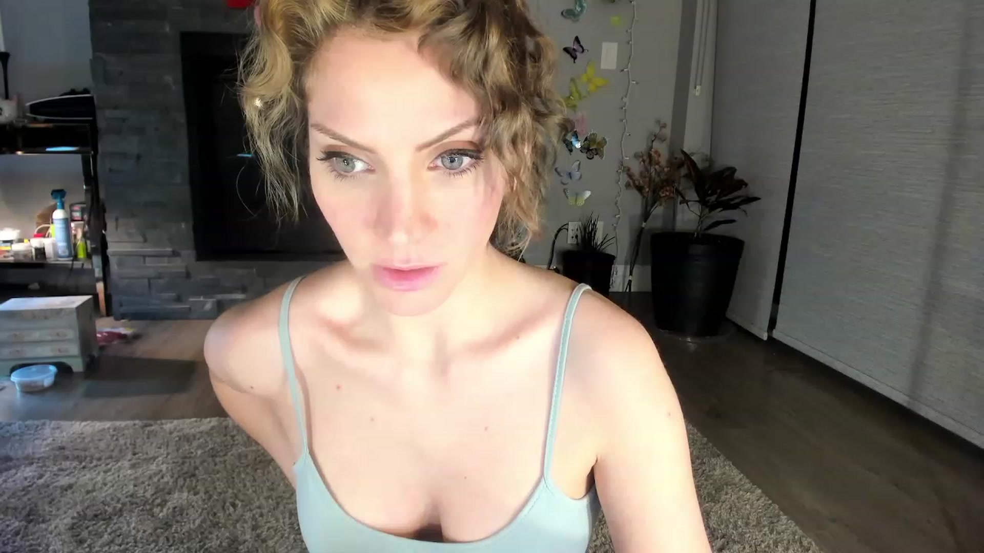 Gallery image thumbnail from Laurel's myfreecams stream on, 02/03/2024, 05:29 image 6 of 20