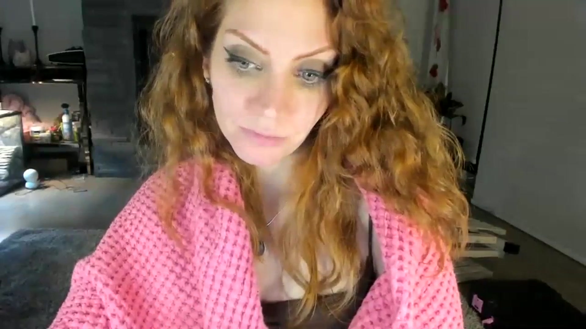 Gallery image thumbnail from Laurel's myfreecams stream on, 02/11/2024, 08:42 image 9 of 20