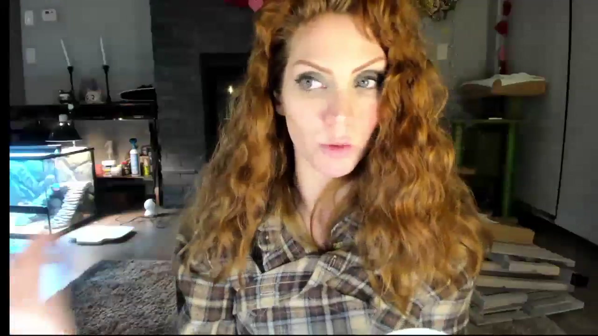 Gallery image thumbnail from Laurel's myfreecams stream on, 02/14/2024, 07:44 image 4 of 20
