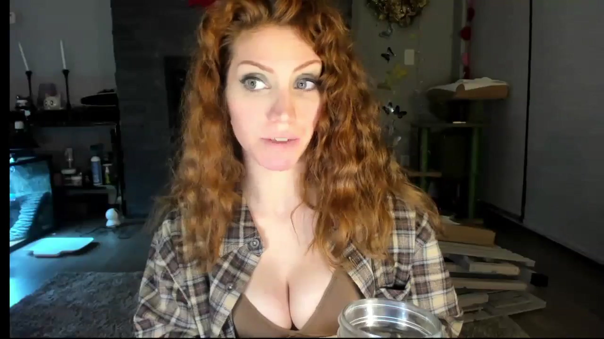 Gallery image thumbnail from Laurel's myfreecams stream on, 02/14/2024, 09:07 image 12 of 20