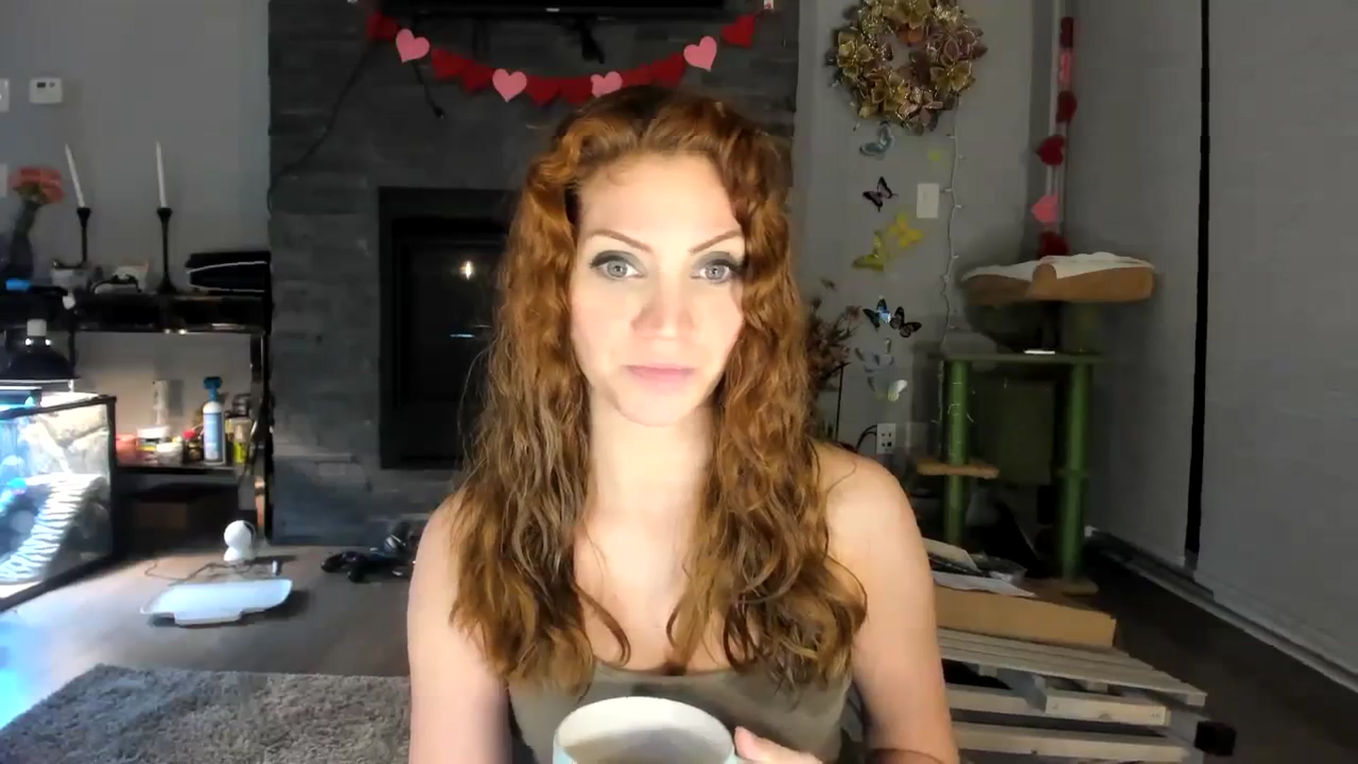 Gallery image thumbnail from Laurel's myfreecams stream on, 02/16/2024, 05:54 image 8 of 20