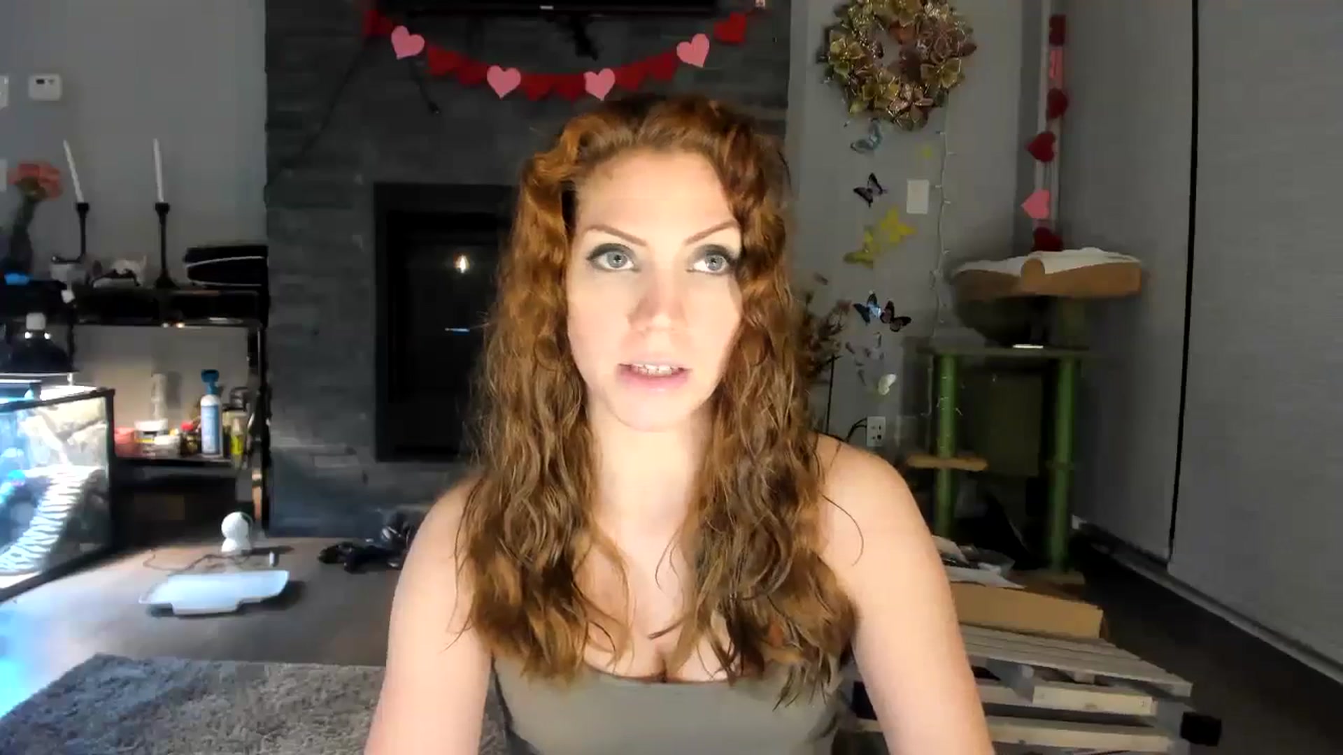 Gallery image thumbnail from Laurel's myfreecams stream on, 02/16/2024, 05:54 image 4 of 20
